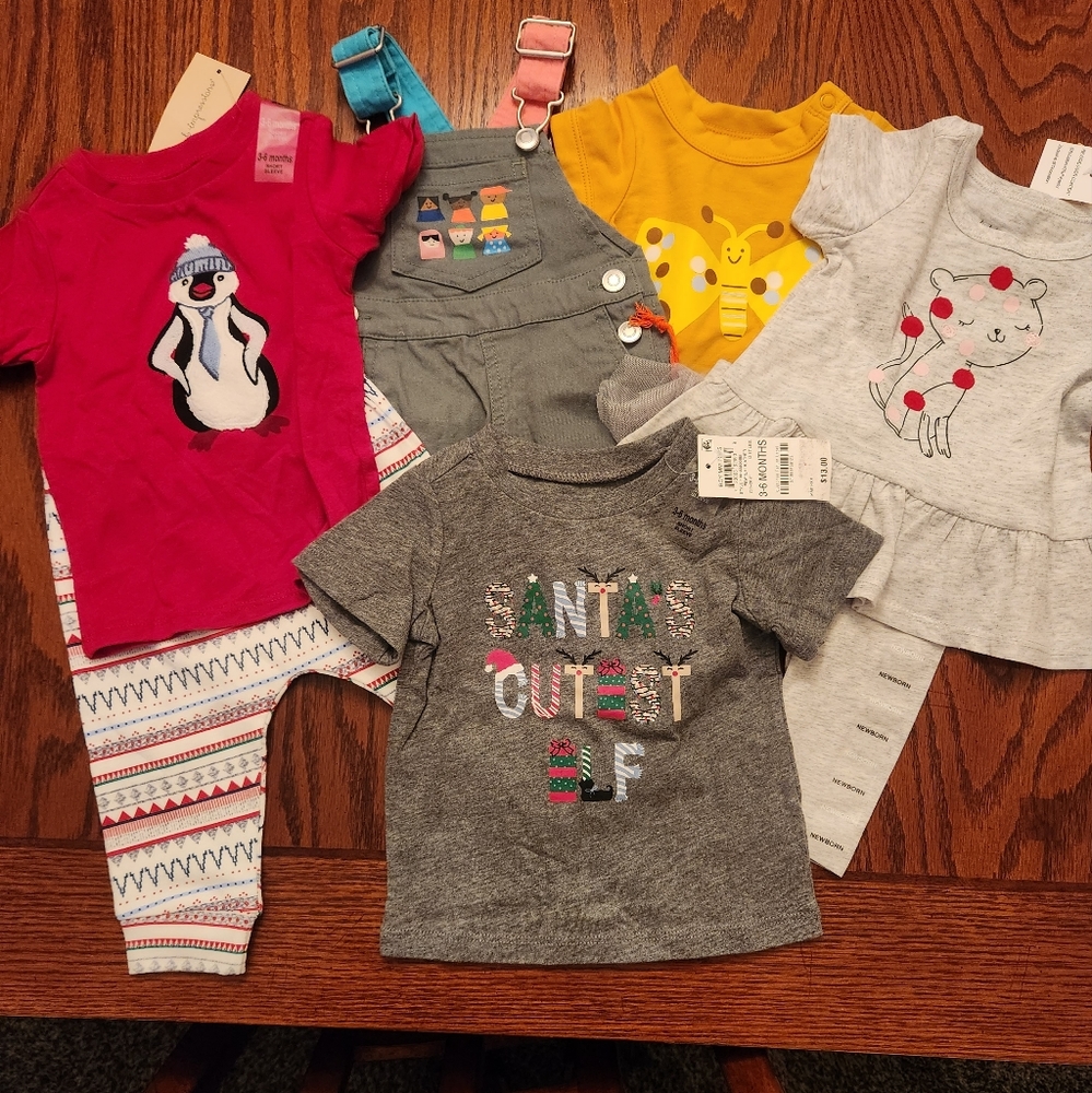 Baby Girls Bundle - Picture 1 of 8